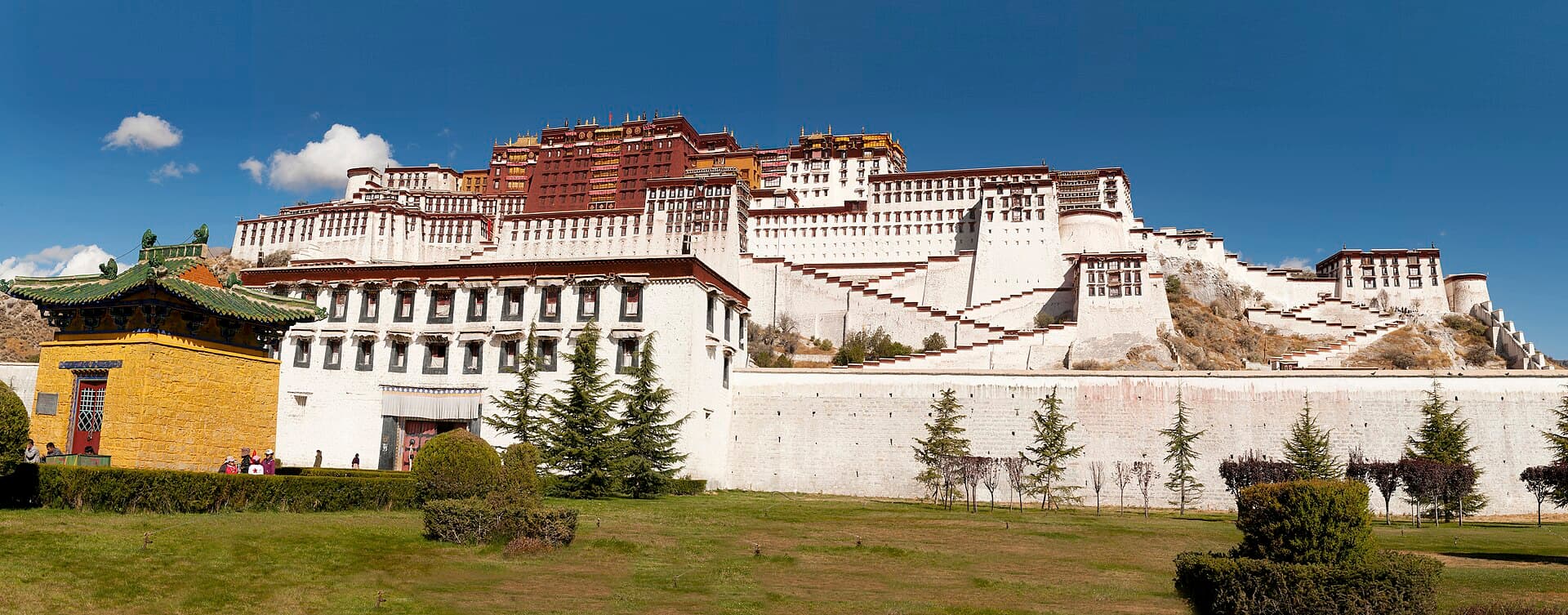 Lhasa Essential